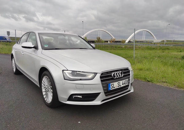 Audi A4 cena 49900 przebieg: 207000, rok produkcji 2013 z Gniezno małe 436